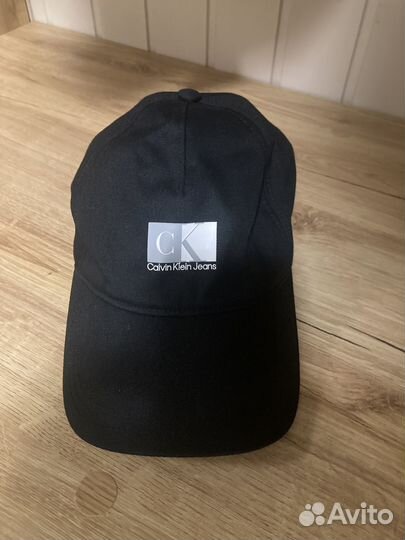 Бейсболка Calvin Klein