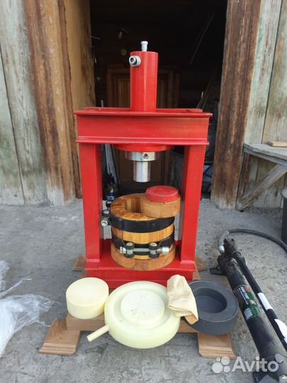 Маслопресс холодного отжима гидравлический