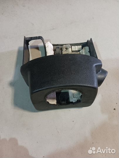 Кожух рулевой колонки пежо 308