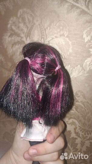 Кукла Монстер Хай дракулаура базовая