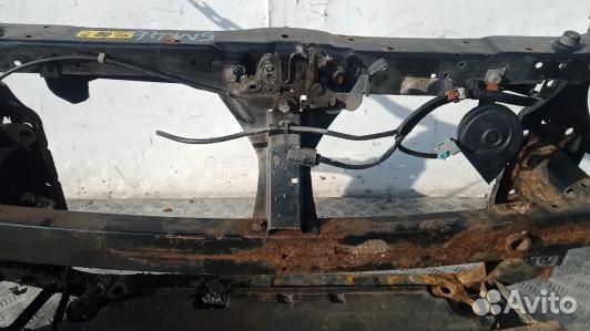 Передняя панель крепления облицовки (телевизор) nissan qashqai J10 (5NK46G201)