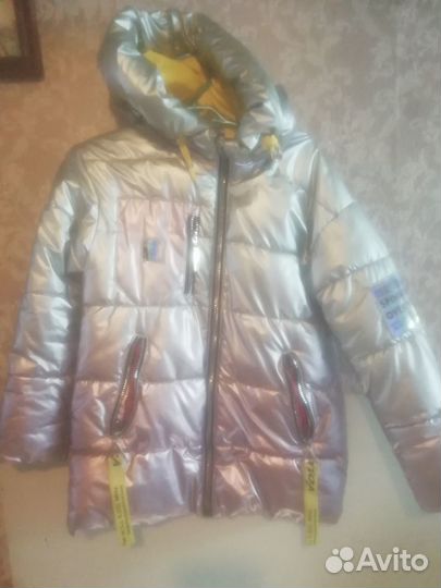 Куртка весенняя для девочки