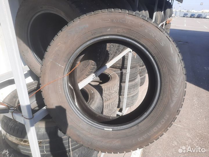 Nokian Tyres Nordman 7 215/60 R16