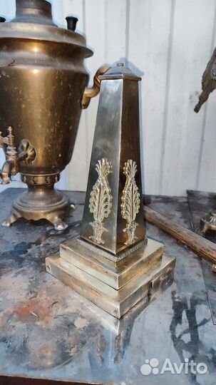 Старинная основа для настольной лампы бронза