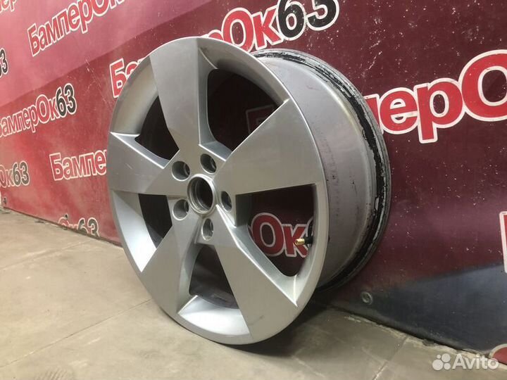 Skoda Octavia A7 2013-2019 Диск литой б/у