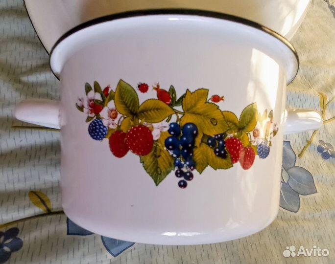 Посуда кухонная эмалированная СССР