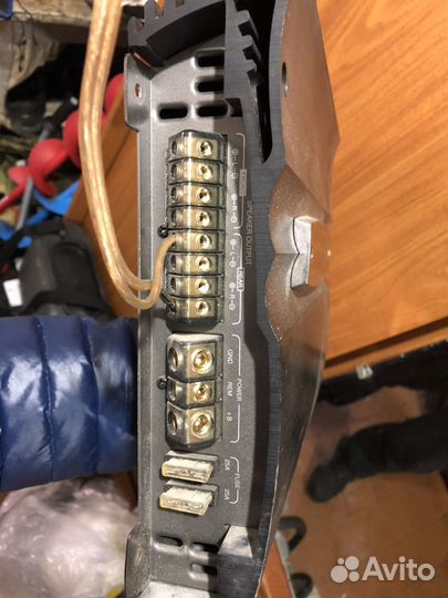 Сабвуфер и усилитель