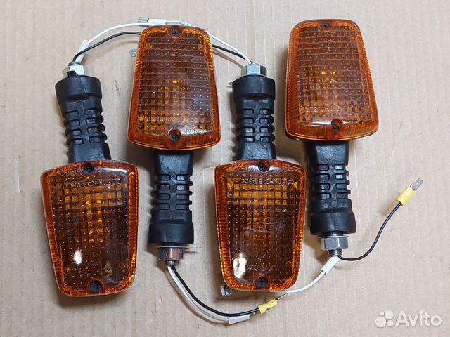Боковой фонарь(комплект) с лампочками иж