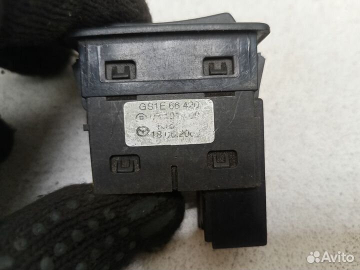 Кнопка обогрева сидений