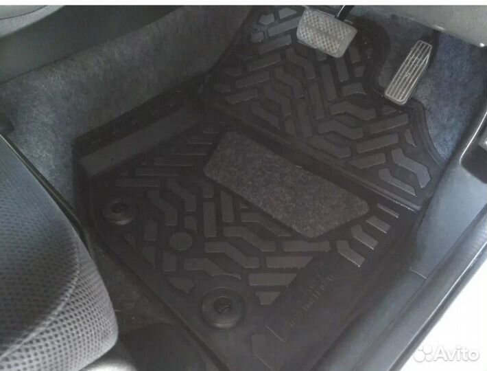 Автомобильные коврики резиновые
