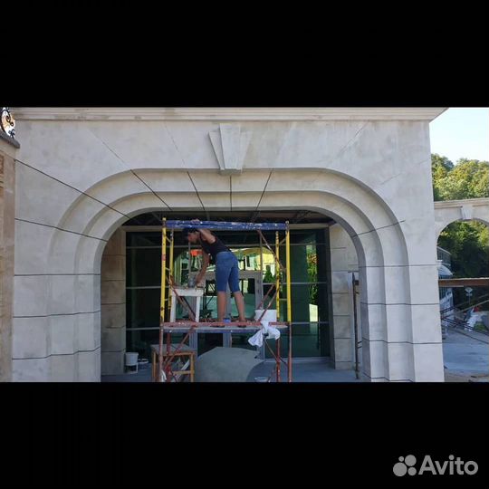 Барельефы,Фрески, Лепнина, Скульптуры