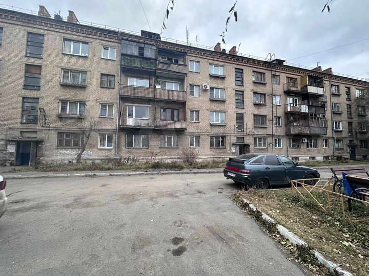 Комната 12,6 м² в 5-к., 2/5 эт.