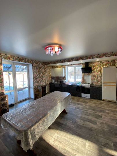 Коттедж 170 м² на участке 15 сот.