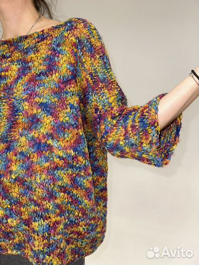 Свитер ручной работы
