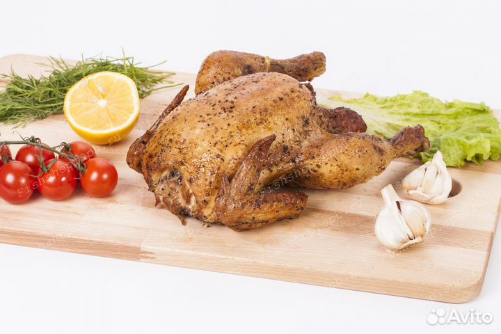 курица горячего копчения. курица холодного копчения. копчение птицы. копченая птица и мясо. копченая птица.