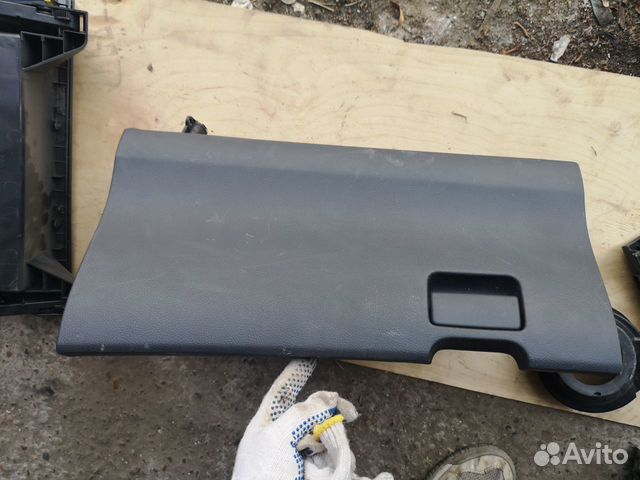 Бардачок крышка для Toyota Corolla E150 2010-2013