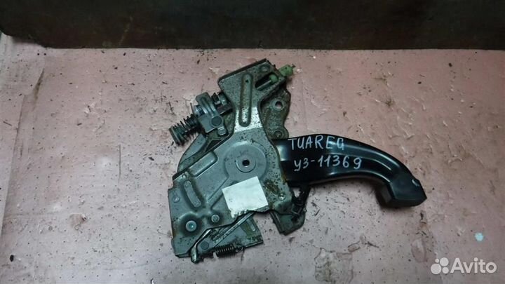 Рычаг стояночного тормоза Volkswagen Touareg I (7