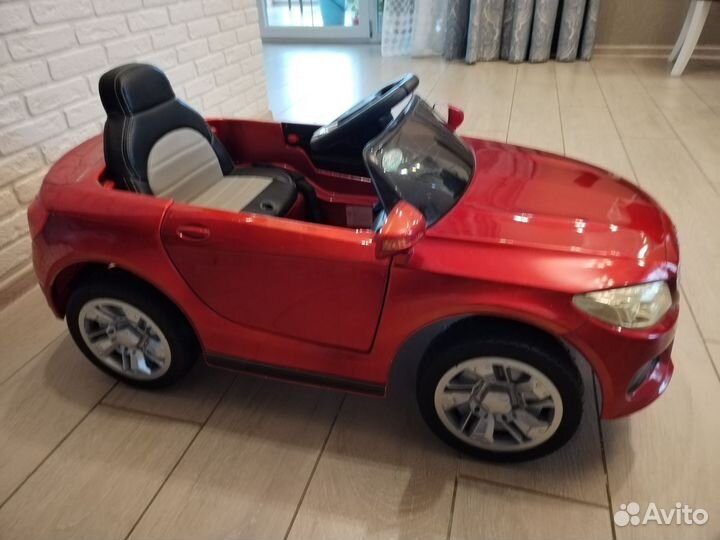 Детский электромобиль