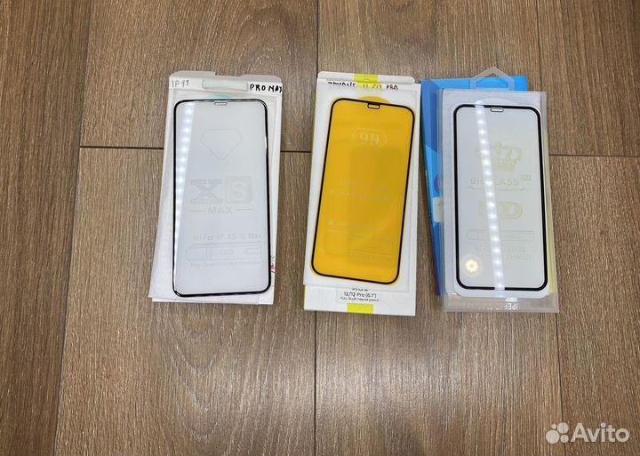 Защитные стекла