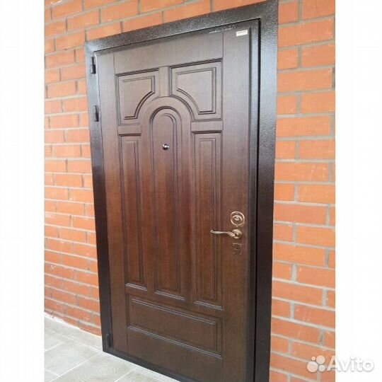 Двери входные с завода