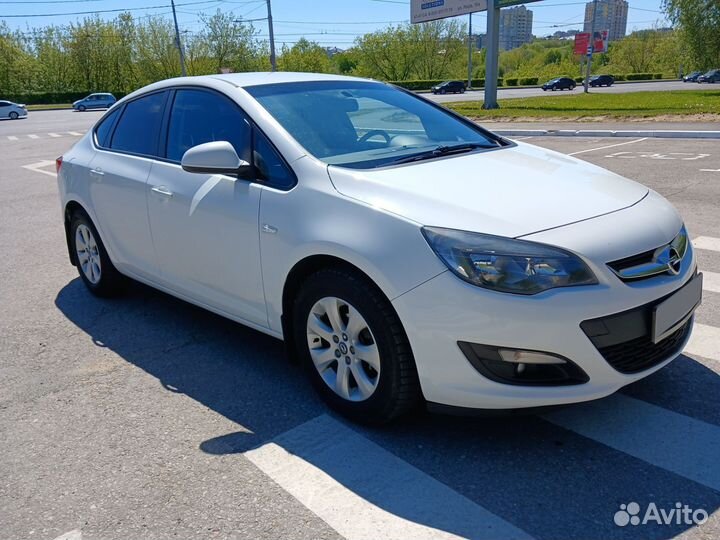 Opel Astra 1.4 AT, 2014, 182 000 км