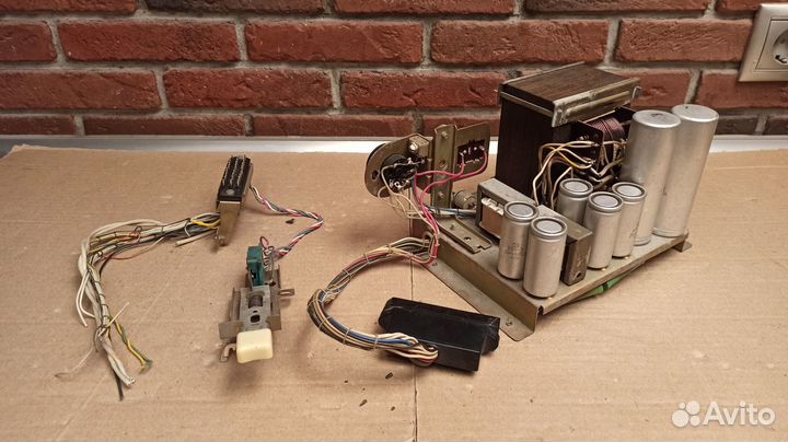 Запчасти для радиолы Симфония