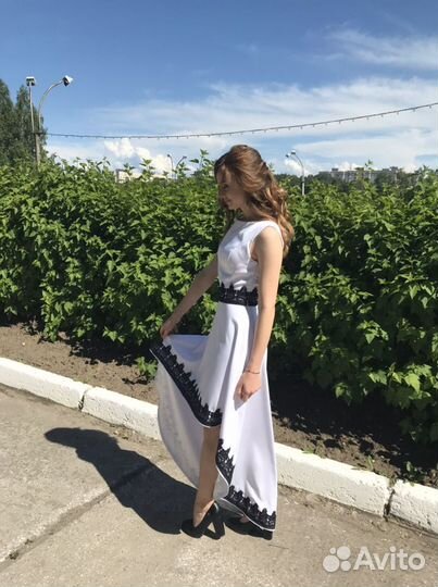 Вечернее платье