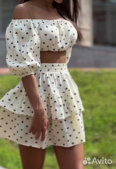 Муслиновый костюм с юбочкой