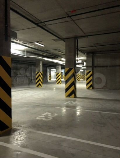 Машиноместо, 17 м²