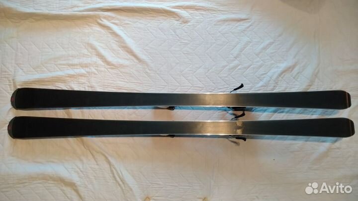 Продаю горные лыжи в комплекте