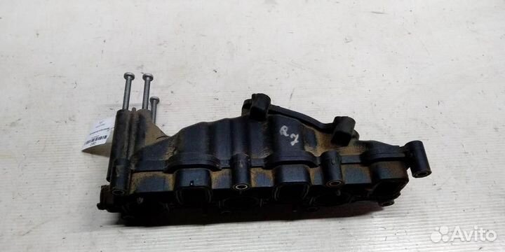 Коллектор впускной Audi Q7 05г