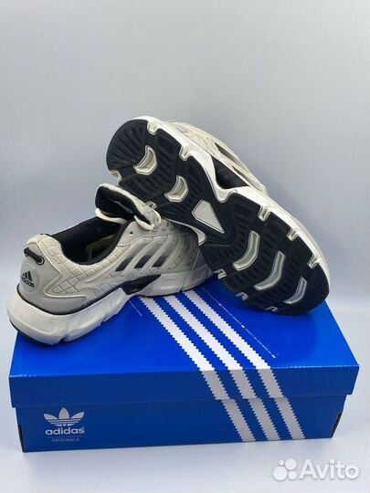 Кроссовки Adidas Torsion trdc