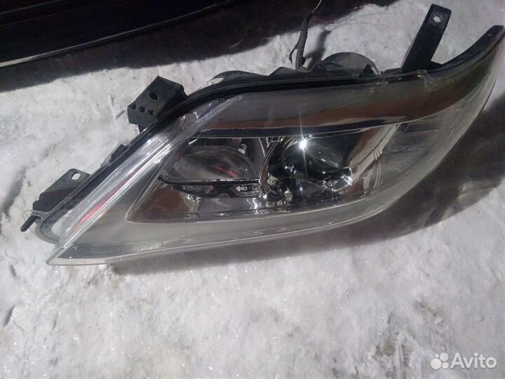Фары на toyota Camry v40
