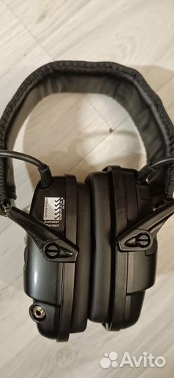 Активные наушники Impact