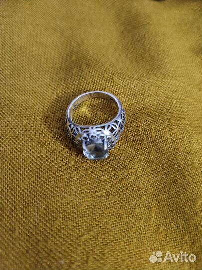 Серебряное кольцо женское