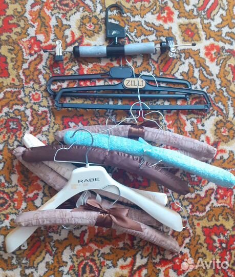 Вешалки плечики для одежды 13 шт