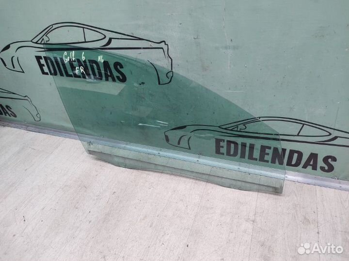 Стекло двери передней правое Volkswagen Golf 6