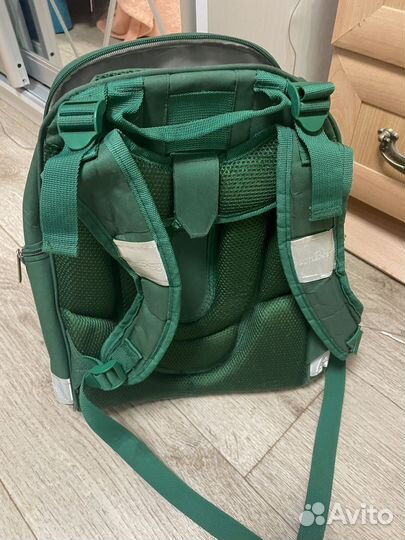 Рюкзак школьный
