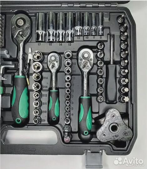 Набор ручных инструментов 121 предмет. Новый