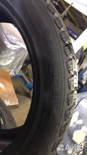 Nokian Tyres Hakkapeliitta R3 SUV 265/45 R20 S