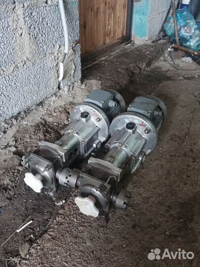 Роторный насос для молочный продукты