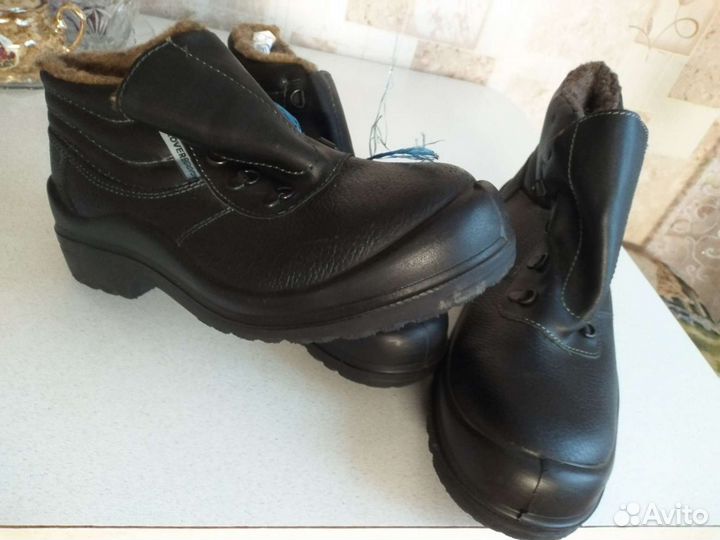 Рабочие ботинки