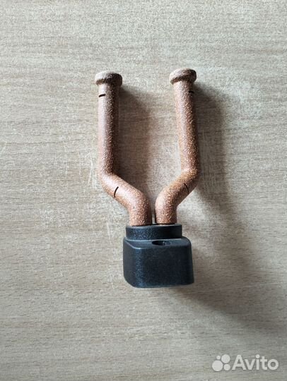 Держатель для гитары