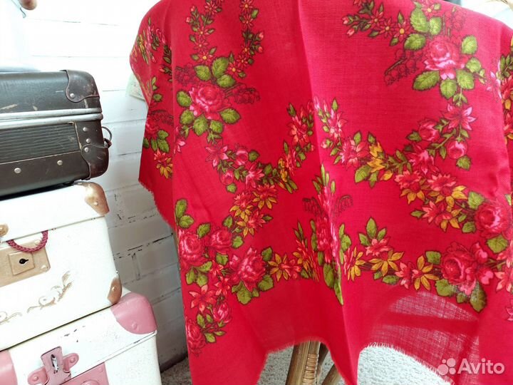 Платки шерсть СССР новые