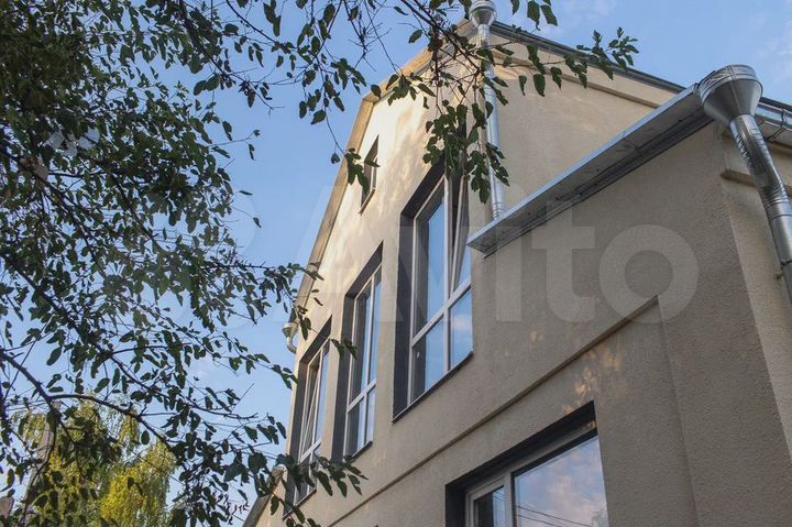 Дом 337 м² на участке 16 сот.