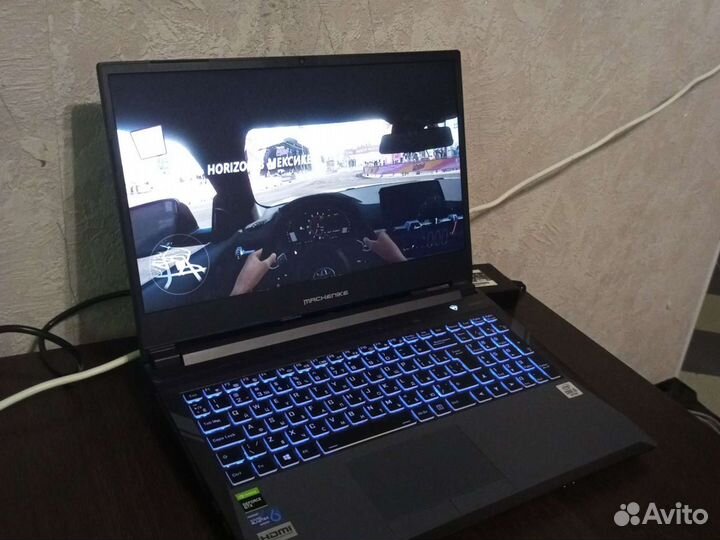 Игровой ноутбук Новые игры на высоких