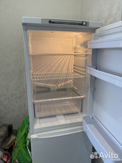 Холодильник Indesit Б/У