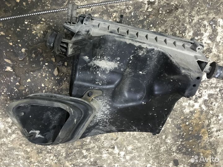 Корпус воздушного фильтра Chevrolet Cruze