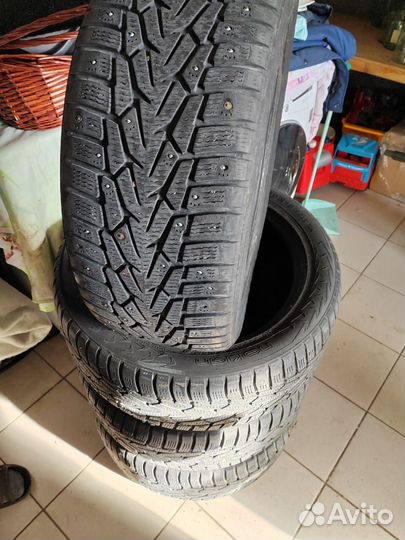 Nokian Tyres Hakkapeliitta 7 235/50 R18