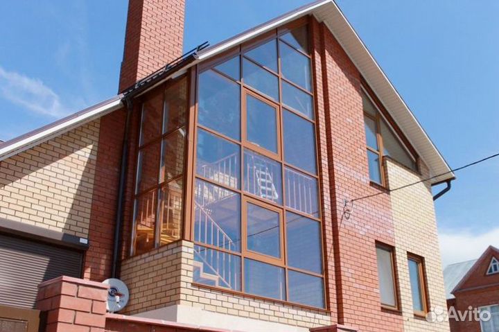 Окно в коттедж